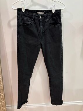 Levi's Black Skinny High-Rise Jeans